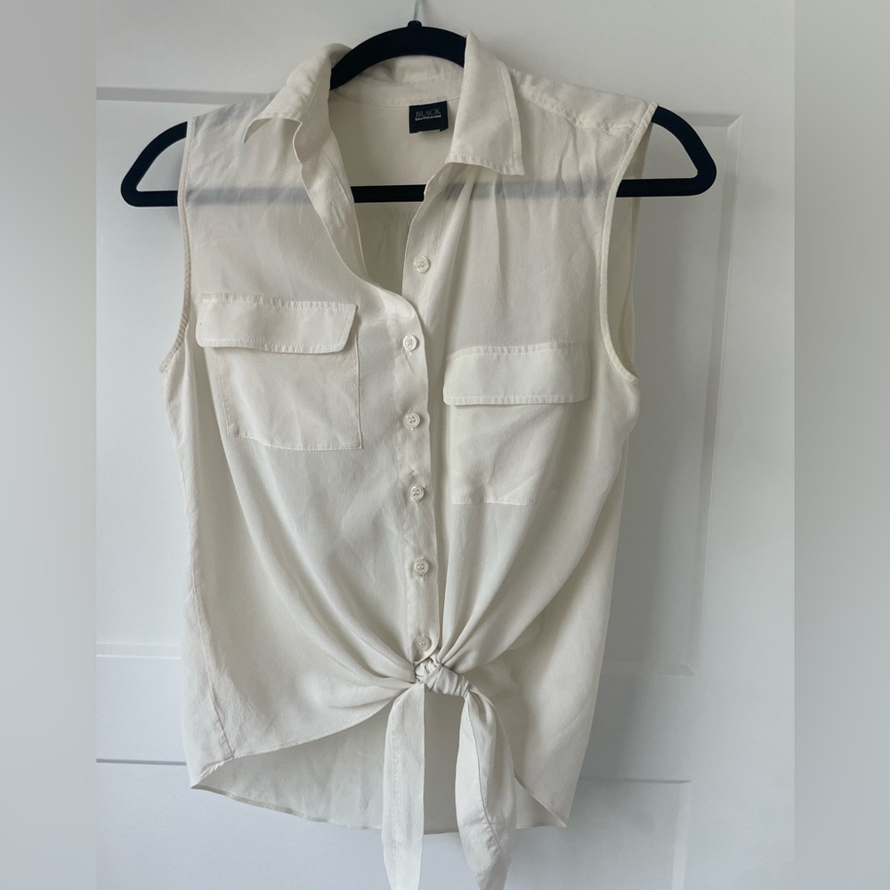 Saks Black, Cream, button down sleeveless cami, size small